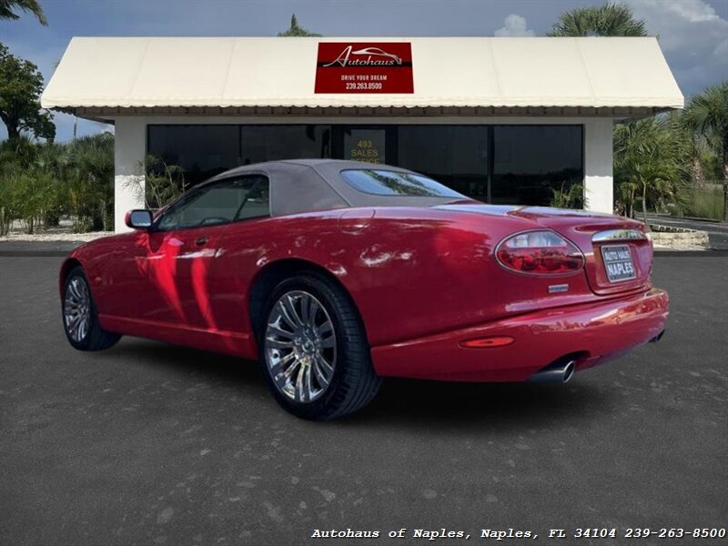2005 Jaguar XK8 - Photo 41 - Naples, FL 34104