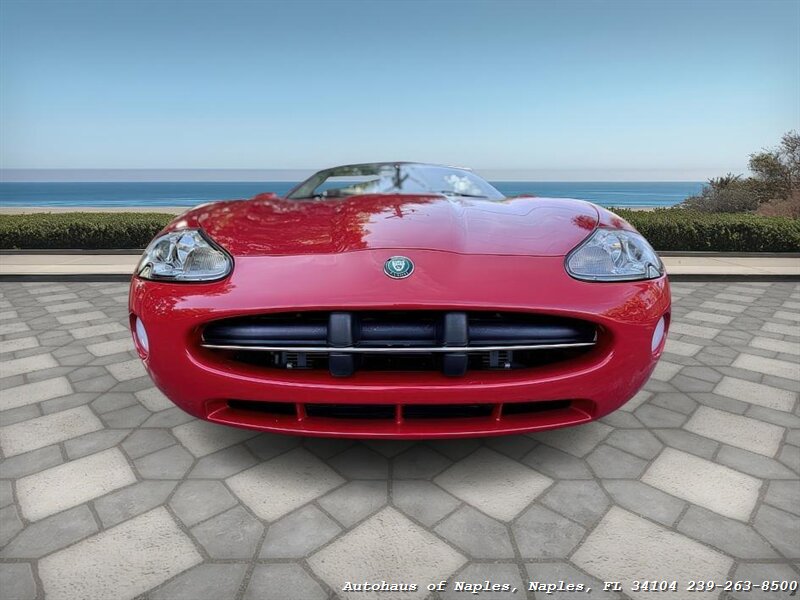 2005 Jaguar XK8 - Photo 11 - Naples, FL 34104
