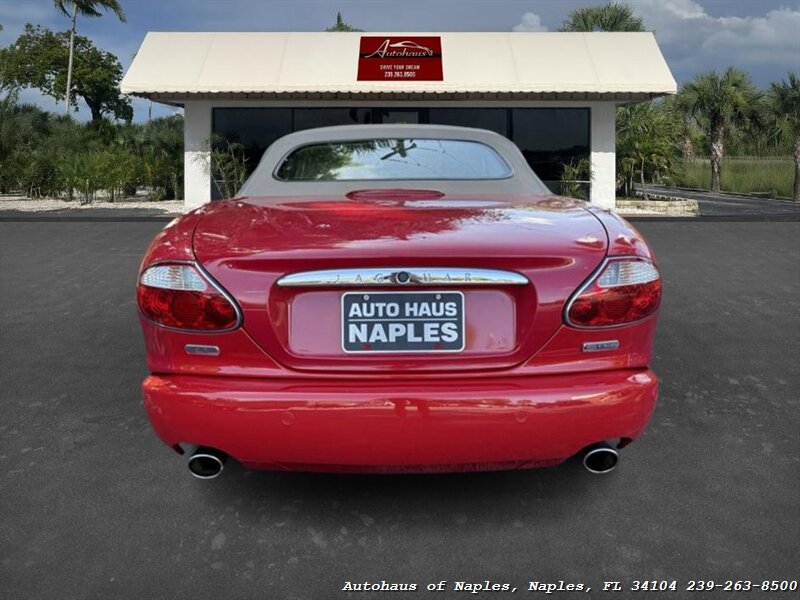 2005 Jaguar XK8 - Photo 42 - Naples, FL 34104