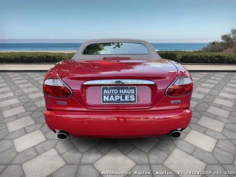 2005 Jaguar XK8 - Photo 42 - Naples, FL 34104