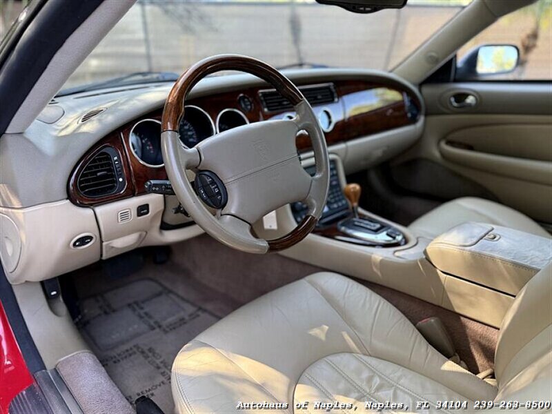 2005 Jaguar XK8 - Photo 47 - Naples, FL 34104