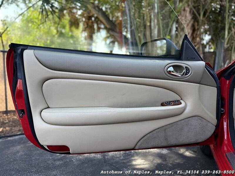2005 Jaguar XK8 - Photo 51 - Naples, FL 34104
