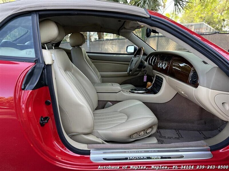 2005 Jaguar XK8 - Photo 55 - Naples, FL 34104