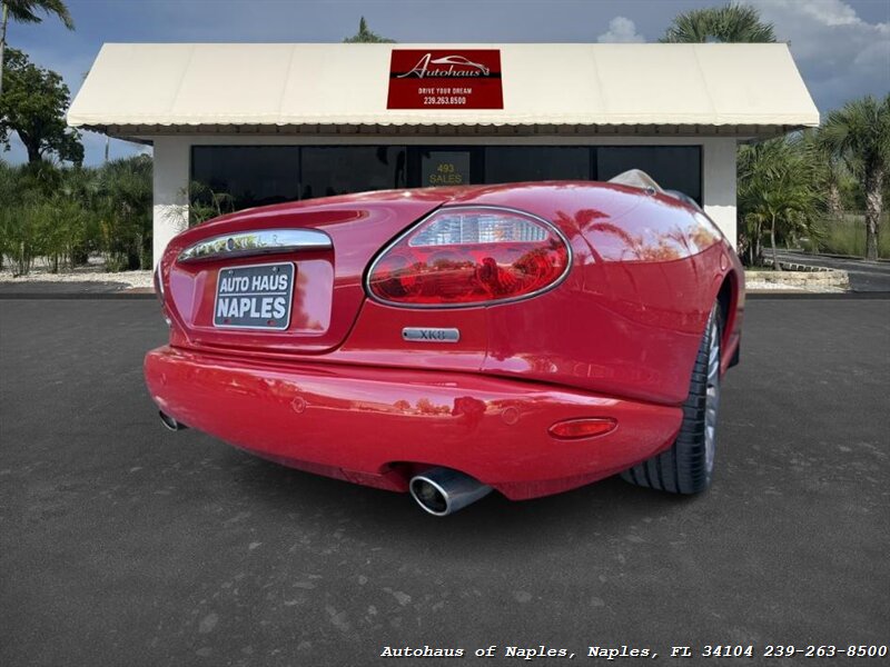 2005 Jaguar XK8 - Photo 27 - Naples, FL 34104