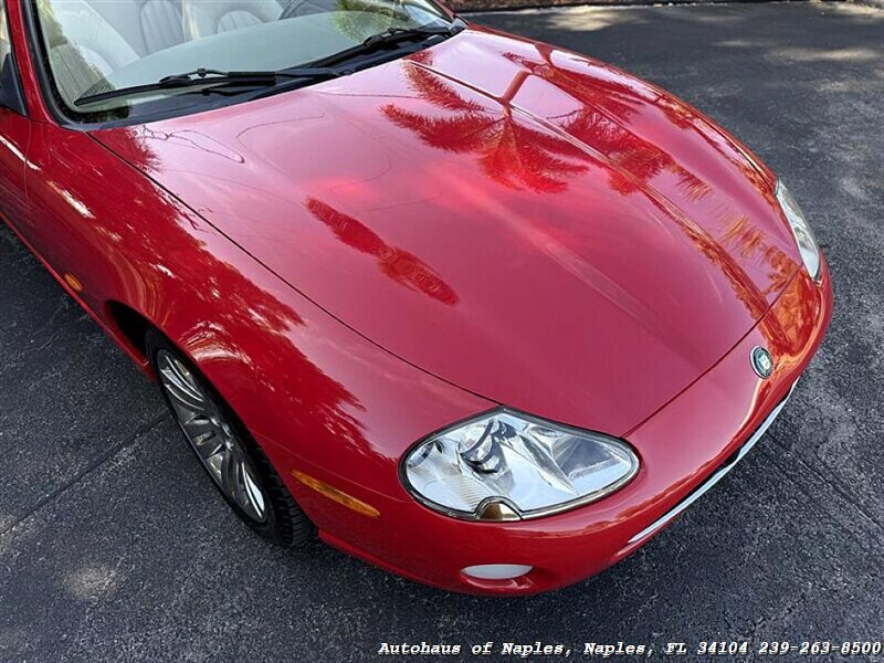 2005 Jaguar XK8 - Photo 7 - Naples, FL 34104