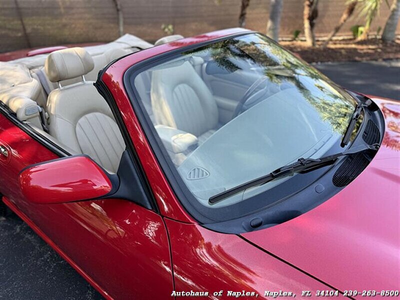 2005 Jaguar XK8 - Photo 16 - Naples, FL 34104
