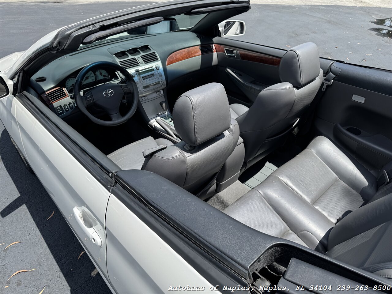 2006 Toyota Camry Solara SLE V6 - Photo 23 - Naples, FL 34104