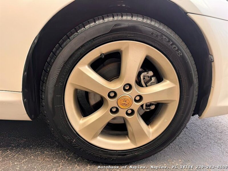 2006 Toyota Camry Solara SLE V6   - Photo 16 - Naples, FL 34104