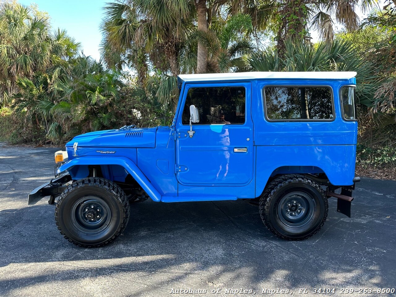 1971 Toyota LandCruiser FJ40   - Photo 5 - Naples, FL 34104