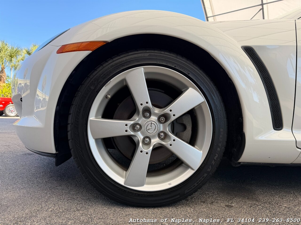 2005 Mazda RX-8   - Photo 19 - Naples, FL 34104