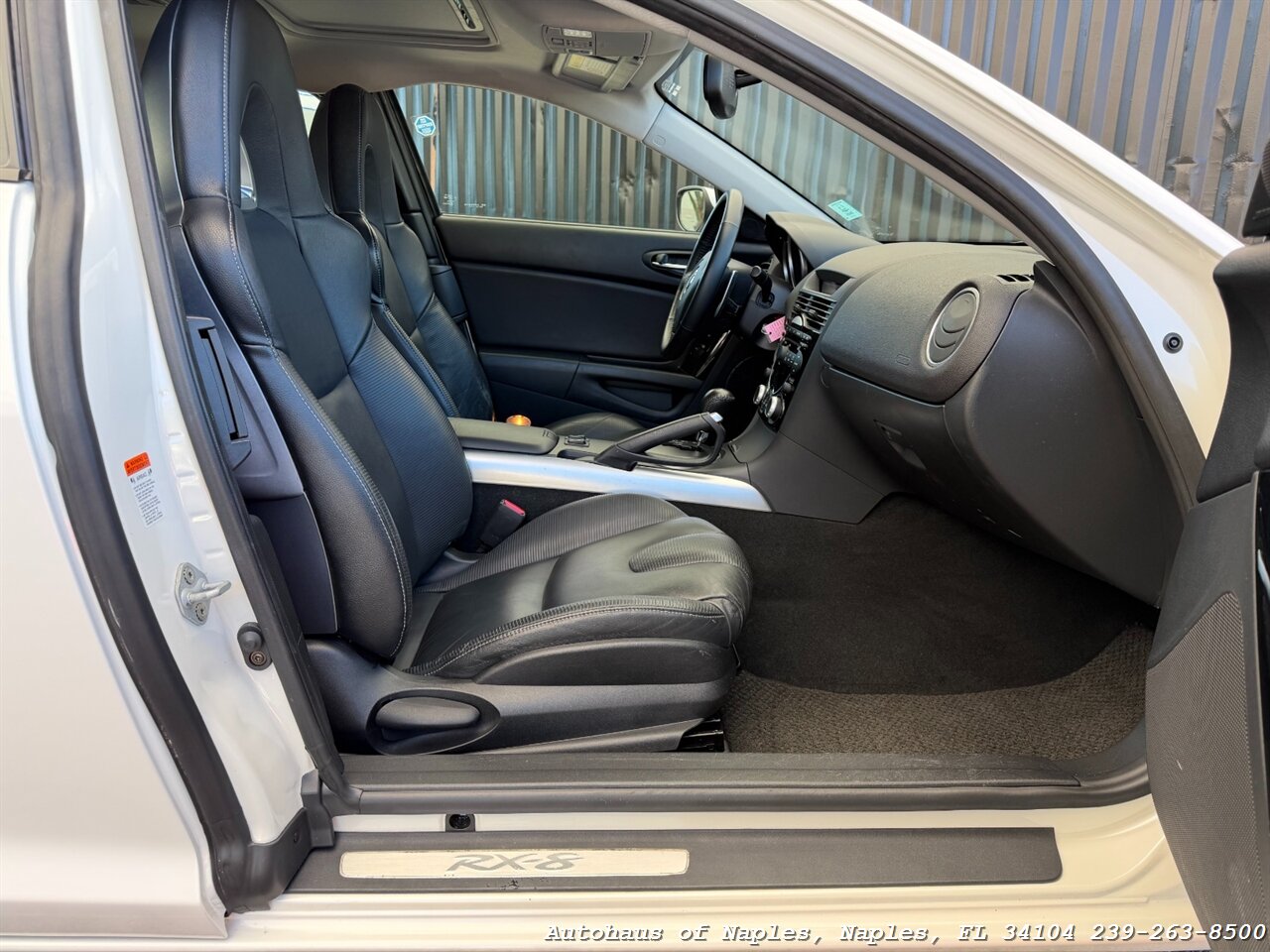 2005 Mazda RX-8   - Photo 32 - Naples, FL 34104