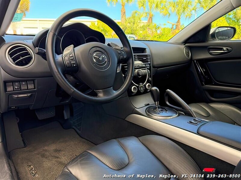 2005 Mazda RX-8   - Photo 26 - Naples, FL 34104