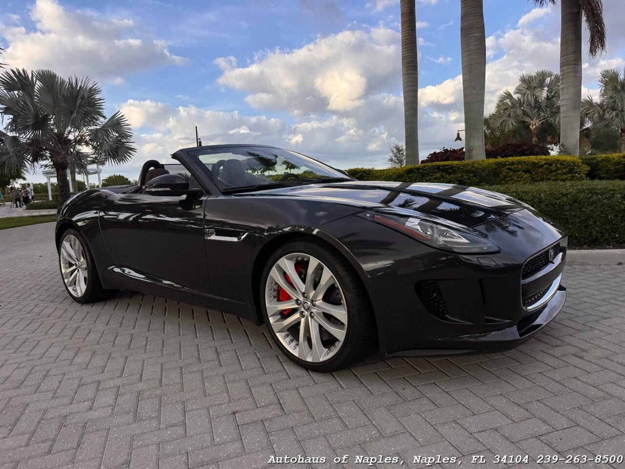 2014 Jaguar F-TYPE S - Photo 4 - Naples, FL 34104