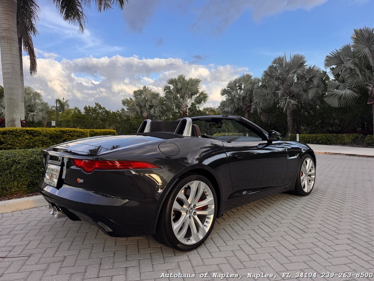 2014 Jaguar F-TYPE S - Photo 6 - Naples, FL 34104