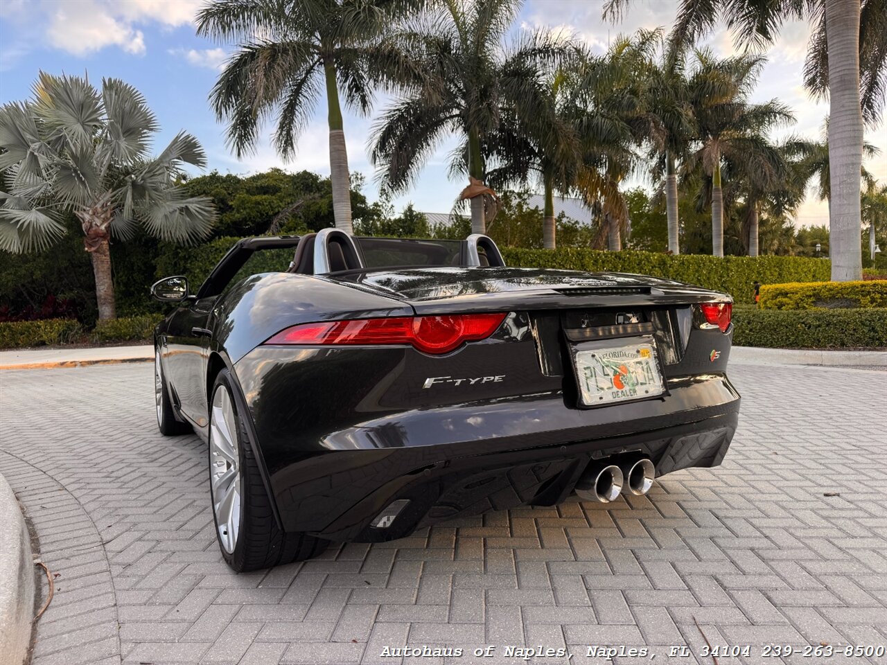 2014 Jaguar F-TYPE S - Photo 10 - Naples, FL 34104
