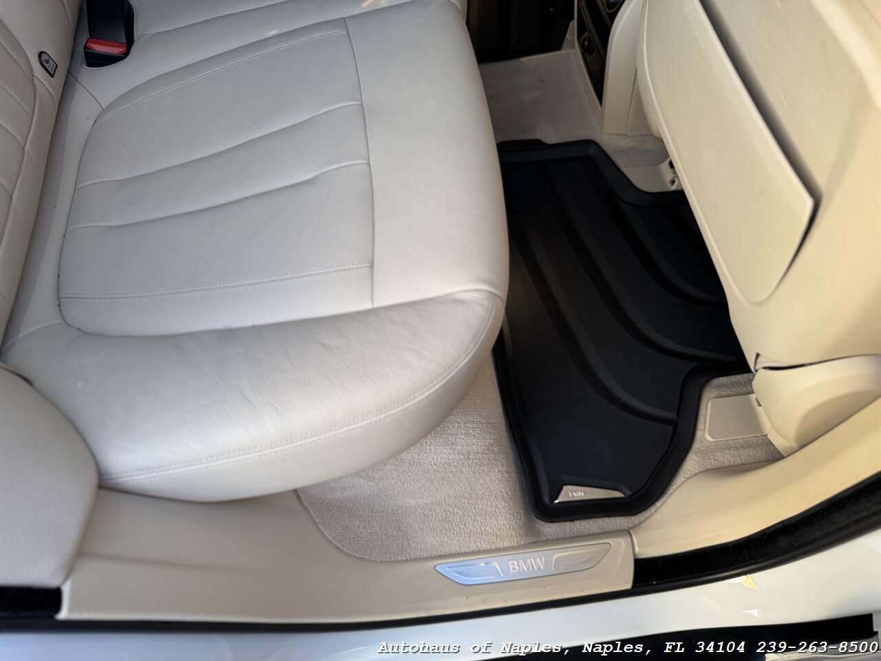 2015 BMW X5 xDrive35i - Photo 44 - Naples, FL 34104