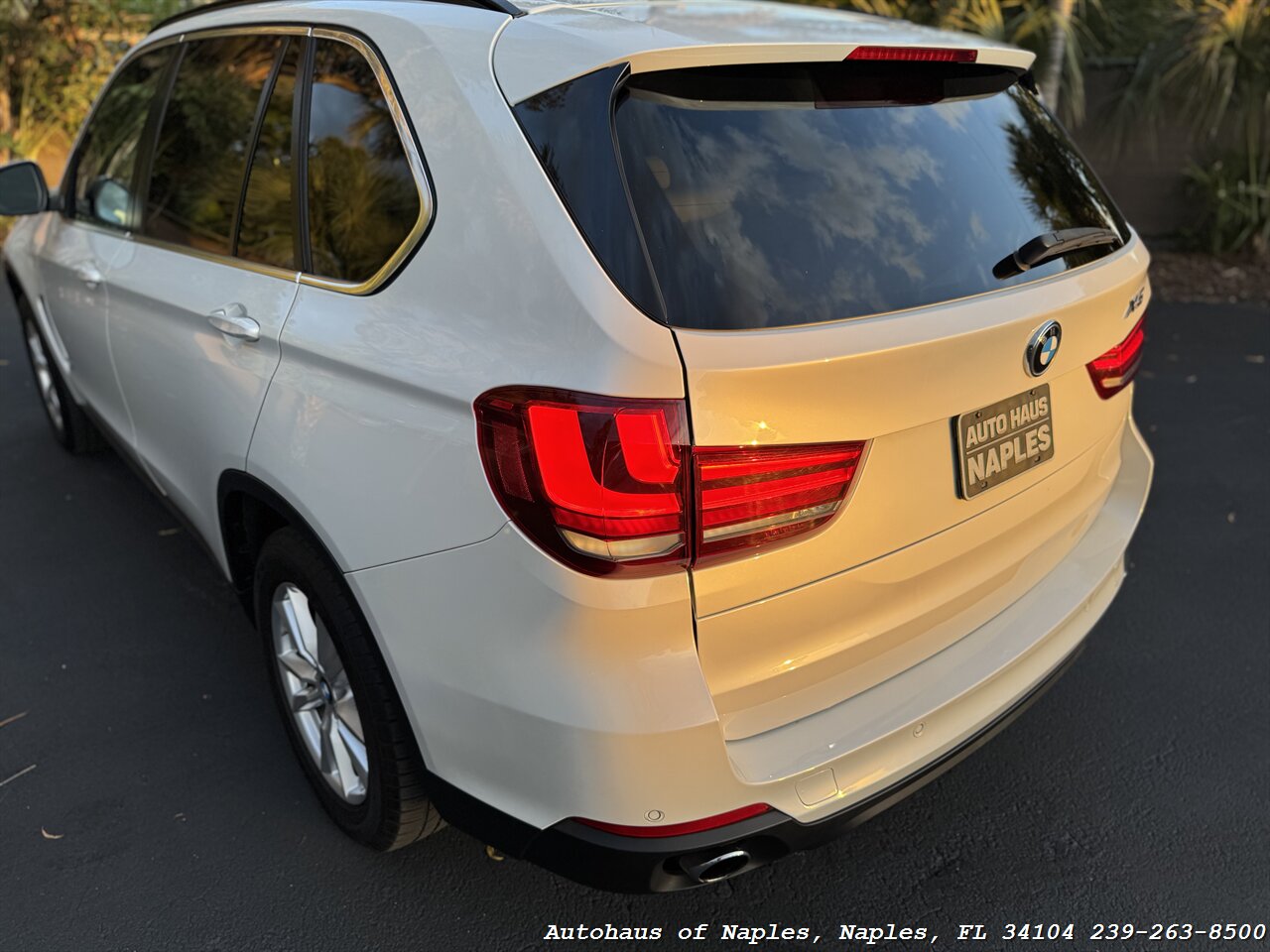 2015 BMW X5 xDrive35i - Photo 16 - Naples, FL 34104