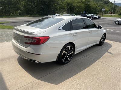 2020 Honda Accord Sport   - Photo 4 - Hesston, PA 16647