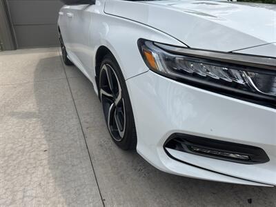 2020 Honda Accord Sport   - Photo 11 - Hesston, PA 16647