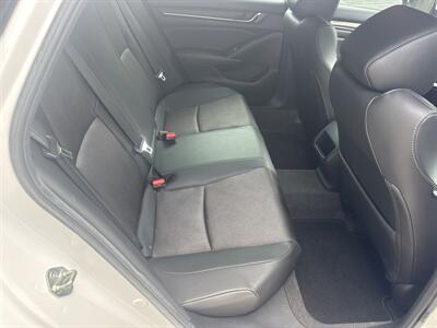 2020 Honda Accord Sport   - Photo 39 - Hesston, PA 16647