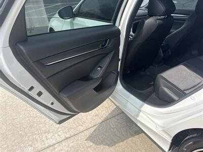 2020 Honda Accord Sport   - Photo 34 - Hesston, PA 16647