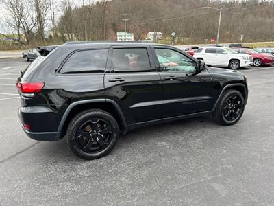 2018 Jeep Grand Cherokee Altitude  4x4 - Photo 4 - Hesston, PA 16647