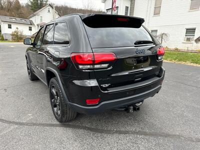 2018 Jeep Grand Cherokee Altitude  4x4 - Photo 8 - Hesston, PA 16647