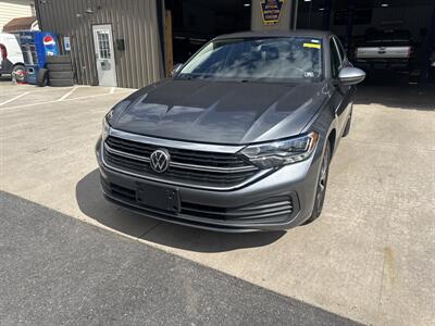 2024 Volkswagen Jetta S   - Photo 9 - Hesston, PA 16647