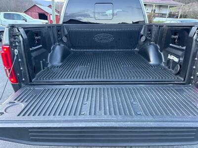 2015 Ford F-150 Lariat  SuperCrew 4x4 - Photo 25 - Hesston, PA 16647