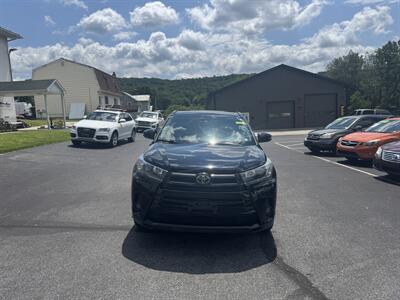 2019 Toyota Highlander SE  AWD - Photo 9 - Hesston, PA 16647