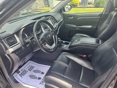 2019 Toyota Highlander SE  AWD - Photo 19 - Hesston, PA 16647