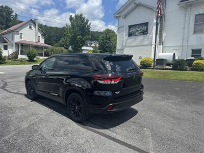 2019 Toyota Highlander SE  AWD - Photo 6 - Hesston, PA 16647