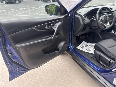 2017 Nissan Rogue S  AWD - Photo 20 - Hesston, PA 16647