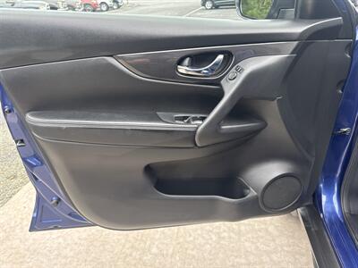 2017 Nissan Rogue S  AWD - Photo 21 - Hesston, PA 16647