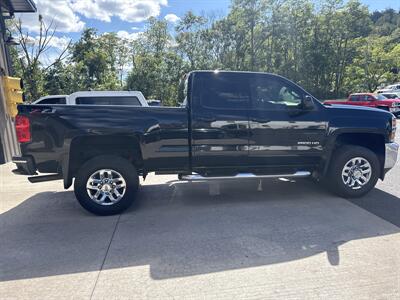 2018 Chevrolet Silverado 2500 LT Z71  Double Cab 4X4 - Photo 3 - Hesston, PA 16647