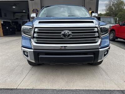 2019 Toyota Tundra Limited CrewMax 4x4 - Photo 9 - Hesston, PA 16647