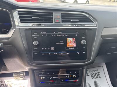 2022 Volkswagen Tiguan SE R-Line Black 4Motion  AWD - Photo 35 - Hesston, PA 16647