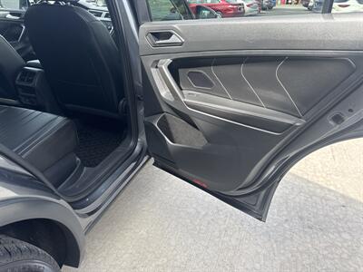 2022 Volkswagen Tiguan SE R-Line Black 4Motion  AWD - Photo 45 - Hesston, PA 16647