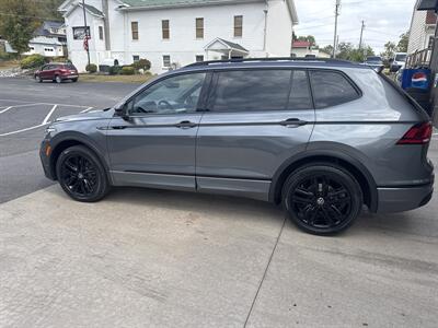 2022 Volkswagen Tiguan SE R-Line Black 4Motion  AWD - Photo 9 - Hesston, PA 16647