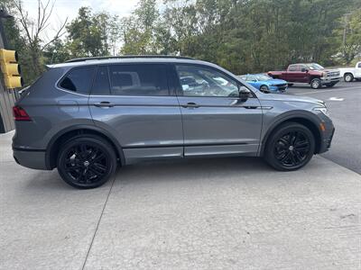 2022 Volkswagen Tiguan SE R-Line Black 4Motion  AWD - Photo 3 - Hesston, PA 16647