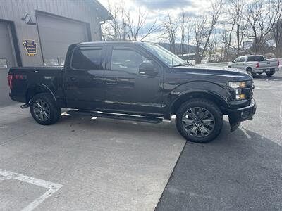 2017 Ford F-150 XLT SuperCrew 4x4 - Photo 2 - Hesston, PA 16647