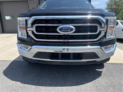 2022 Ford F-150 XLT SuperCrew 4x4 - Photo 12 - Hesston, PA 16647