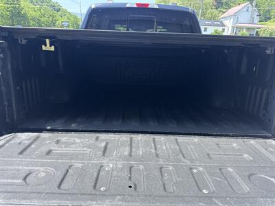 2022 Ford F-150 XLT SuperCrew 4x4 - Photo 19 - Hesston, PA 16647