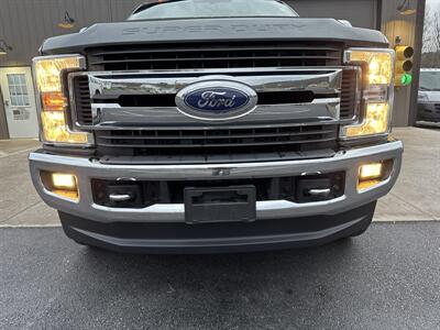 2019 Ford F-250 Super Duty XLT SuperCrew 4x4 - Photo 13 - Hesston, PA 16647