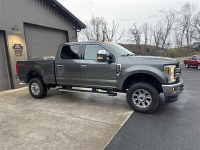 2019 Ford F-250 Super Duty XLT SuperCrew 4x4 - Photo 2 - Hesston, PA 16647