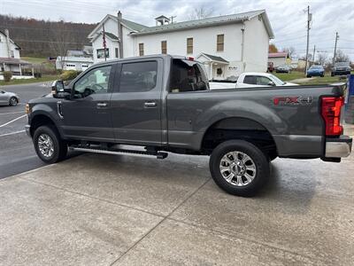 2019 Ford F-250 Super Duty XLT SuperCrew 4x4 - Photo 7 - Hesston, PA 16647