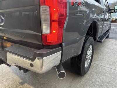 2019 Ford F-250 Super Duty XLT SuperCrew 4x4 - Photo 19 - Hesston, PA 16647