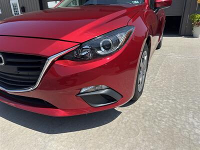 2015 Mazda Mazda3 i Sport - Photo 11 - Hesston, PA 16647