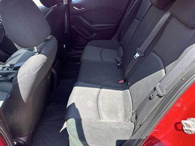 2015 Mazda Mazda3 i Sport - Photo 31 - Hesston, PA 16647