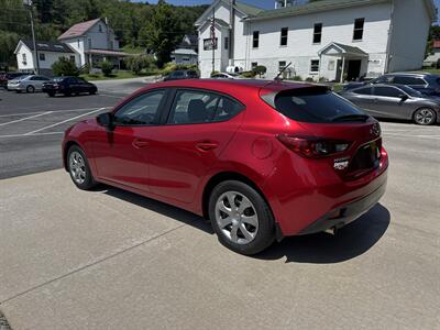 2015 Mazda Mazda3 i Sport - Photo 6 - Hesston, PA 16647